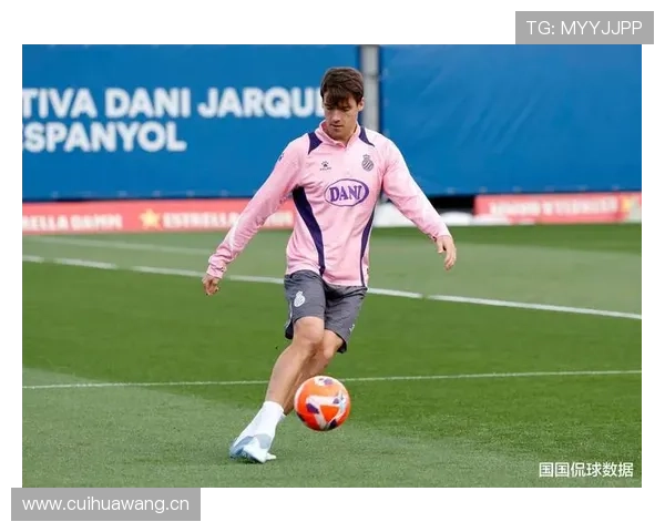 萨内进攻端潜力持续提升,本赛季表现稳健值得关注 萨内进攻端潜力持续提升,本赛季表现稳健值得关注