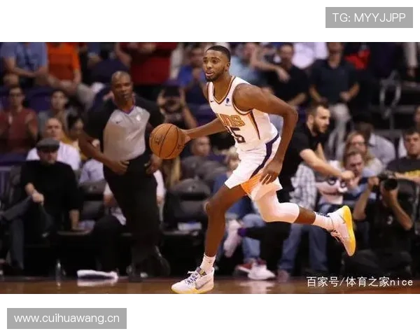 布里奇斯无球跑动拉开空间，3D属性成太阳战术支点